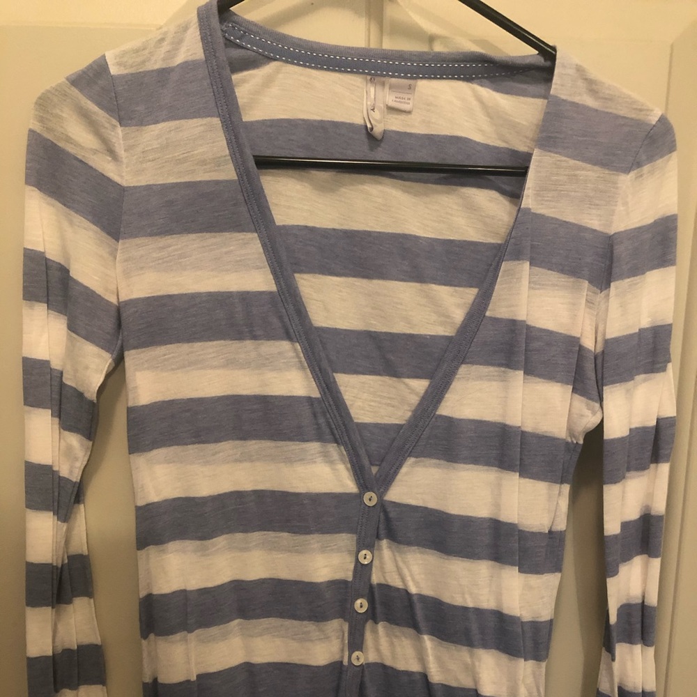 Old Navy shirt